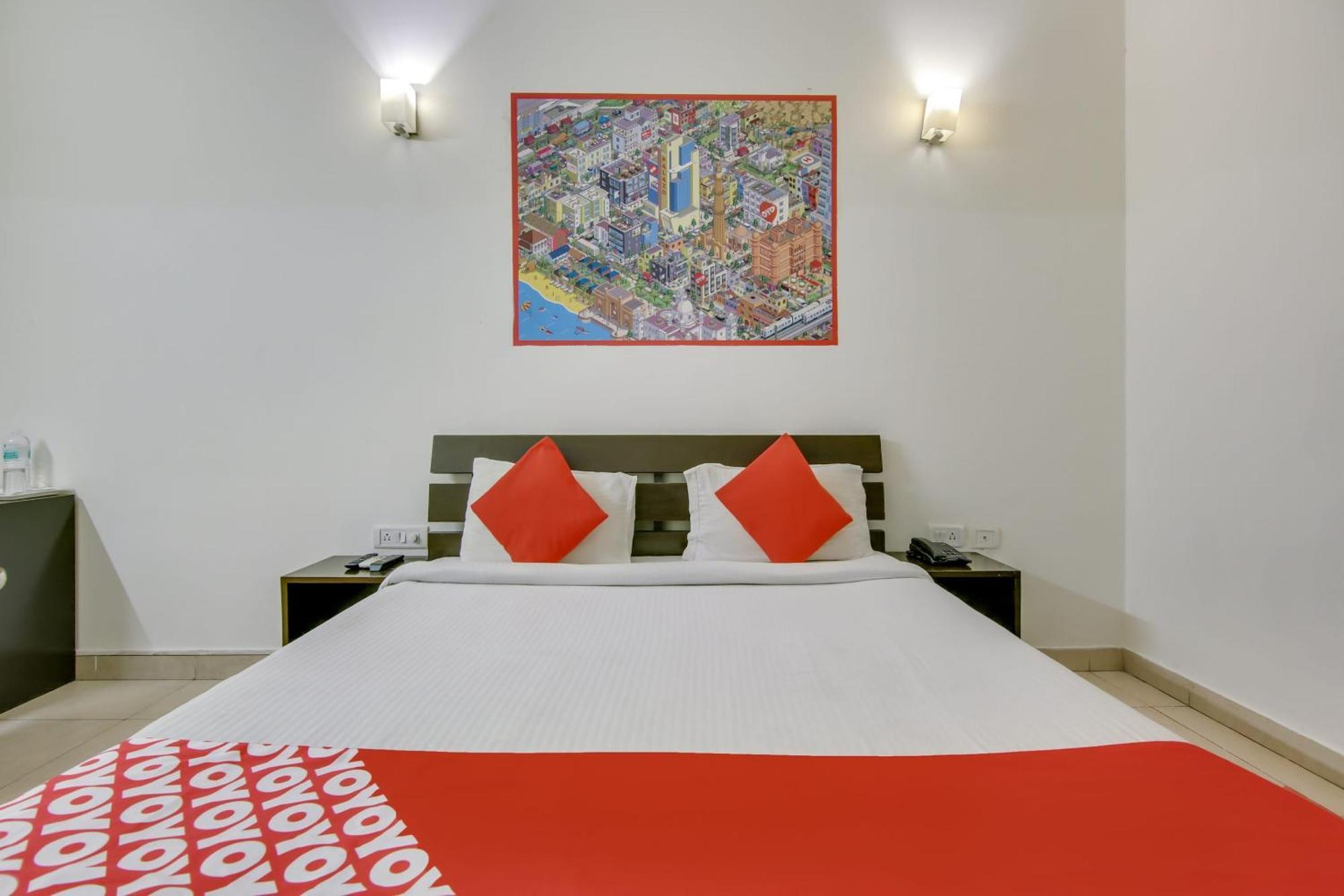Hotel O Dream View Near Omaxe Celebration Mall Гургаон Экстерьер фото